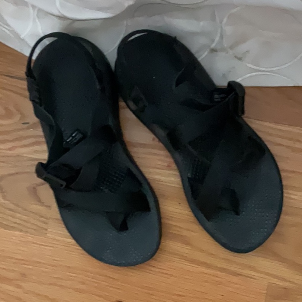 Chaco Women’s Z Cloud Aera Comfort Sport Sandal US 8 Black Hiking Sandals shoes
